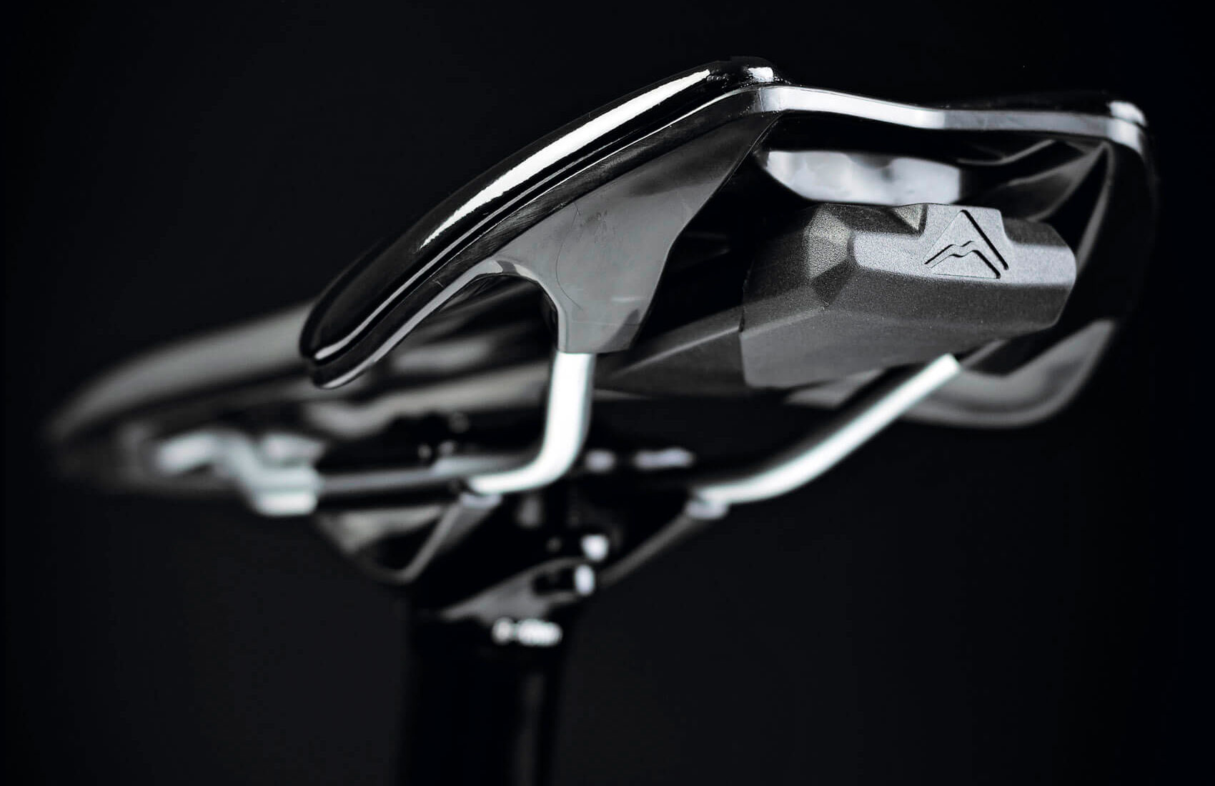 Multiherramienta Merida en sillin