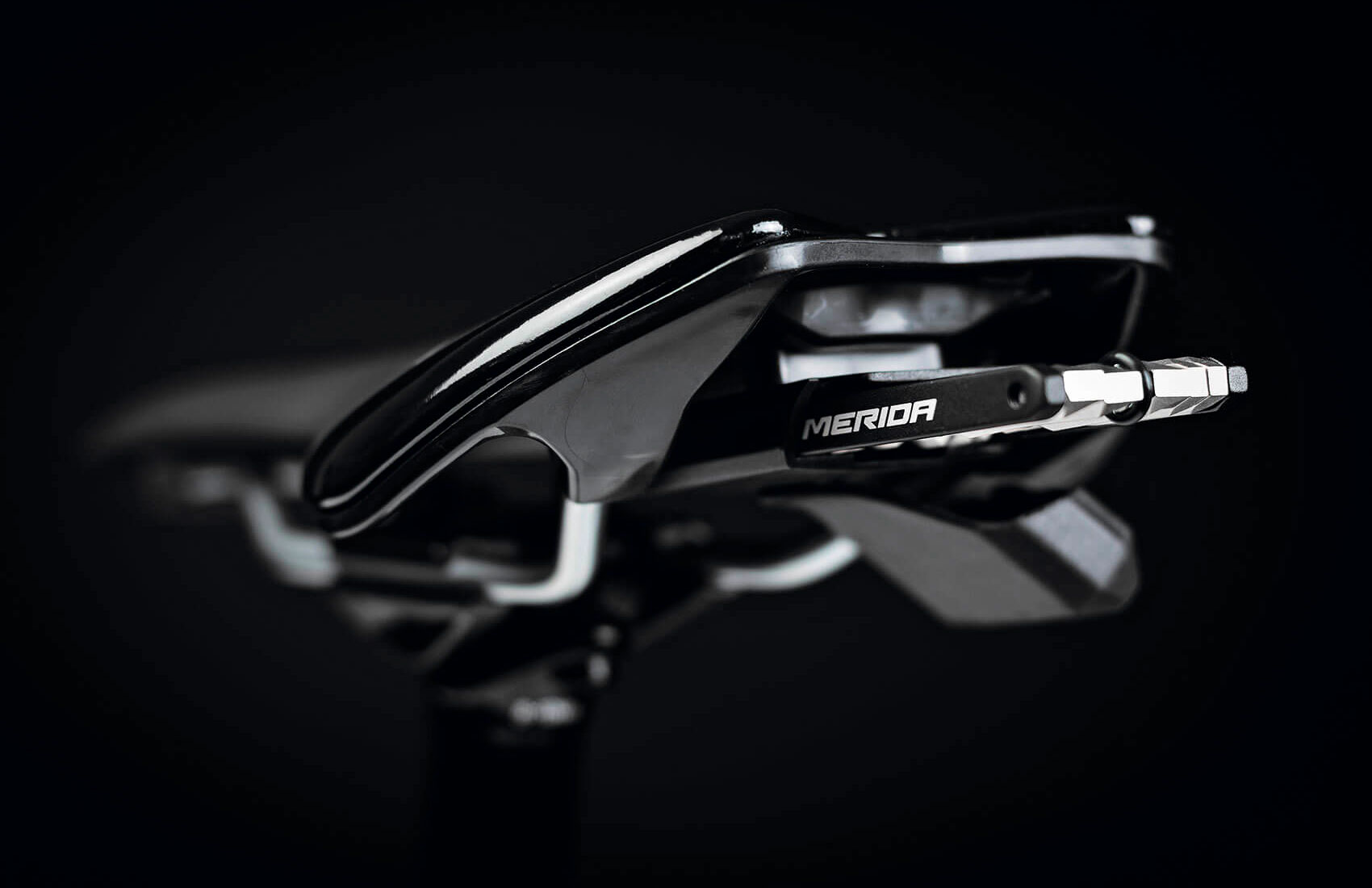 Multiherramienta Merida en sillin